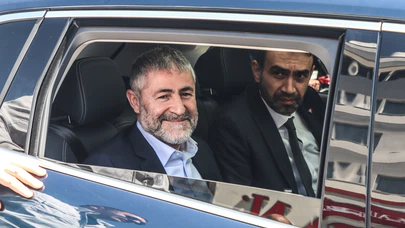 Bakan Nebati: Versek takla atarlar!