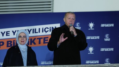 Erdoğan'dan balkon konuşması