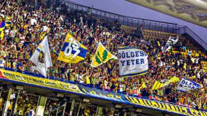 MHP'li Çiçek'ten Fenerbahçe taraftarına tepki: Embesiller!