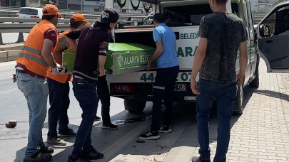 Alanya'da kamyonun çarptığı motosikletteki Sultan Demirel öldü