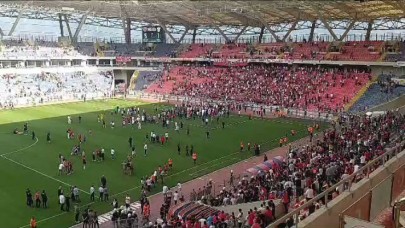 Nureddin Nebati'ye Mersin İdmanyurdu maçında büyük şok