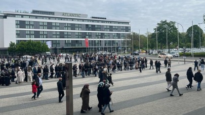 Avrupa şaştı kaldı: Türkler izdiham yarattı