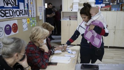 Türkiye sandık başına koştu. Seçimlerde rekor geliyor