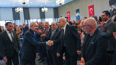 Kılıçdaroğlu,  ülkücü kanaat önderleri ile bir araya geldi. Doğunun Başbuğu ile de görüştü