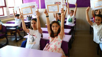 Bakan Özer açıkladı: Okulların kapanacağı tarih belli oldu