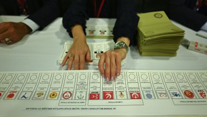 Son seçim anketinden bomba sonuç. İlk turda bitiyor,  bakın kim kazanıyor?