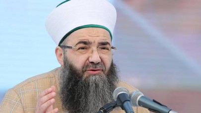 Cübbeli Ahmet: Demokrasiyi reddediyoruz,  biz şeriatçıyız