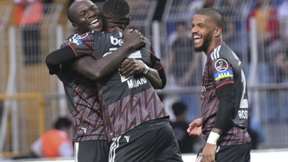 5'iktaş böyle yazılır. Beşiktaş Kasımpaşa'ya fark attı