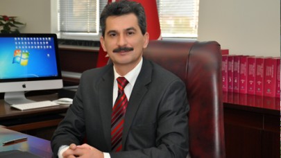 Atatürk Kültür,  Dil ve Tarih Yüksek Kurumu Başkanlığına Derya Örs getirildi. Derya Örs kimdir?