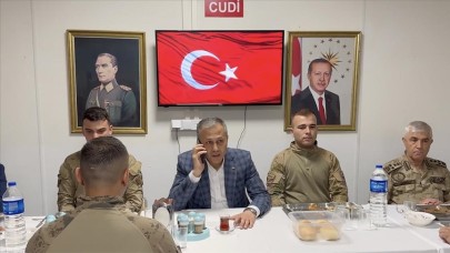 Cumhurbaşkanı Erdoğan,  Cudi Dağı'ndaki jandarmalara seslendi
