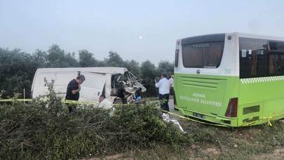 Adana'da otobüsle minibüs çarpıştı: İrfan Avras,  Mustafa Bıçan ve Nurettin Seçkin öldü