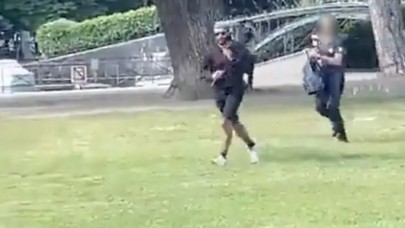 Suriyeli saldırgan dehşet saçtı. 8'i çocuk 9 kişiyi bıçakladı