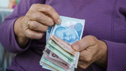 Memur ve emekliler,  zam için nefesini tuttu! İşte masadaki son rakamlar