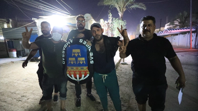 Bağdat'ta İsveç Büyükelçiliğini bastılar