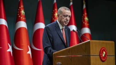 Cumhurbaşkanı Erdoğan'dan emekli maaşları ve asgari ücretle ilgili flaş açıklama