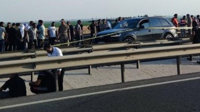 Almanya'dan geldiği Viranşehir'de otomobilinde vuruldu: Murat Yalçın öldü. Aysel Yalçın yaralı