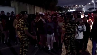 Stadyumda izdiham: 12 kişi öldü