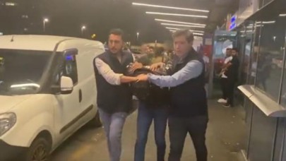 'Hangi cami olduğunu bulabilirlerse' deyip camide içerken fotoğraf paylaşan kişi yakalandı