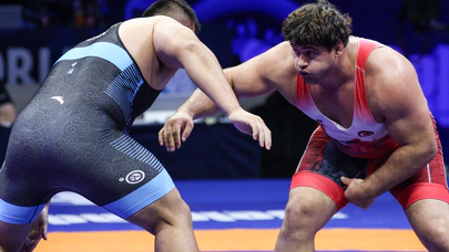 Milli güreşçi Rıza Kayaalp dünya ikincisi oldu