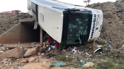 Erzurum'da Kanberoğlu firmasının yolcu otobüsü devrildi: 3 kişi öldü,  22 kişi yaralandı
