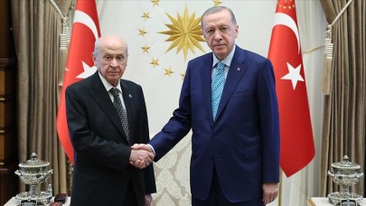 Ankara'da sürpriz zirve. Erdoğan,  Bahçeli ile görüştü