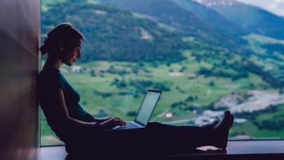 Dijital göçebe olarak ne kadar maaşla hangi ülkelerde çalışabilirsiniz?