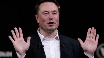 Elon Musk'ın şirketinden Türkiye'de iş ilanı:Türkçe bilen çalışana aylık 120 bin