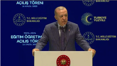 Cumhurbaşkanı Erdoğan açıkladı 'Ek ders ücretinde yüzde 25 artış'