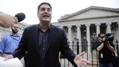 Biden'ın karşısına bir Türk çıktı. Cenk Uygur ABD Başkanlığı için aday oldu. ABD onu konuşuyor