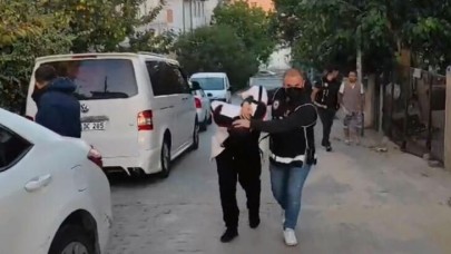 Bakan Yerlikaya 'Hiçbiriniz kaçamayacaksınız' diyerek duyurdu: Bulutlar çetesi çökertildi 