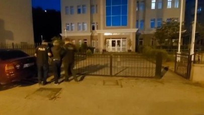 FETÖ firarisi eski binbaşı yakalandı: 12, 5 yıl hapisle aranıyordu