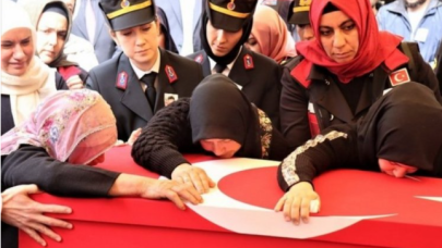 Teröristlerce  şehit edilen veteriner son yolculuğuna uğurlandı