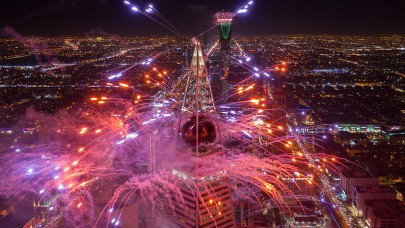 Gazze’ye bombalar yağarken Suudi Arabistan dünyanın en büyük festivalini kutladı!