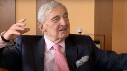 Rahmi Koç'tan flaş ekonomi açıklaması: Başımıza ne geliyorsa bundan geliyor