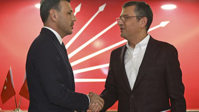 Kılıçdaroğlu'nu şoke edecek gelişme. CHP İstanbul örgütü Özgür Özel'i destekleyecek