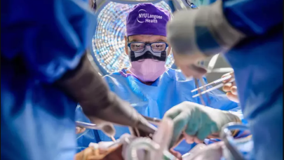 Dünyada ilk: ‘Tam göz’ nakli yapıldı!