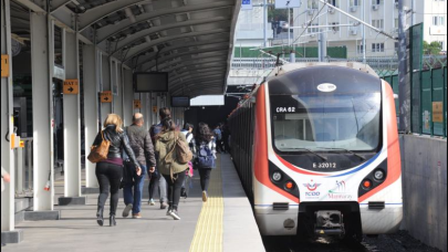 Vatandaşların tercihi ara tatilde YHT oldu! Yolcu sayısı rekor kırdı