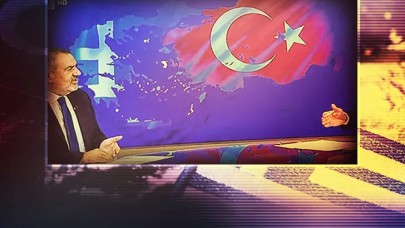 Yunanistan'da harita skandalı: Canlı yayında arka planda gösterildi!