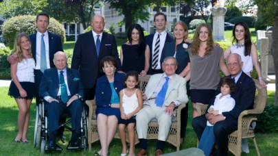 Türkiye'nin en zengin 100 ailesi belli oldu: İlk 10'da yer alan isimler dikkat çekti