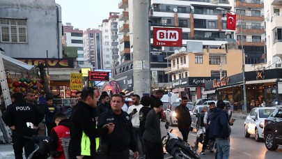 Adana'da tırın altında kalan motosikletin sürücüsü öldü