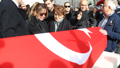 Son yolculuğuna uğurlandı. Göz yaşları sel oldu