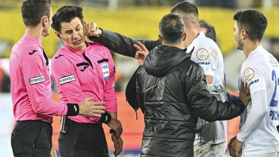 Ankaragücü Başkanı Faruk Koca'dan hakem Halil Umut Meler'e yumruklu saldırı