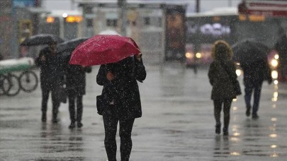 Yağmur kar rüzgar. Ne ararsan var. Meteoroloji uyardı. Bu haberi okumadan evden çıkmayın