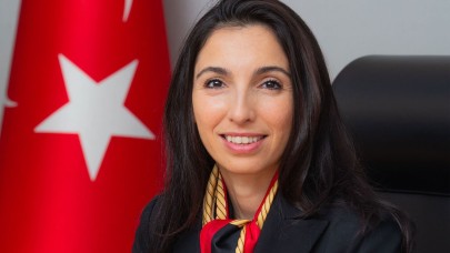 Merkez Bankası Başkanı Hafize Gaye Erkan'ın hayatındaki sırları Uğur Dündar açıkladı. 'Vicdanımın sesi' diyerek anlattı