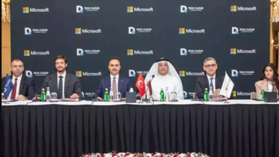 Katar ile  imzalar atıldı! Dijital köprü genişleyecek