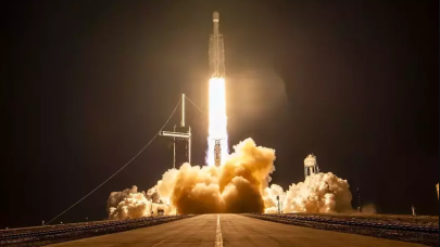 Gizli bir görev: Falcon Heavy 7.kez  yörüngeye gönderildi!