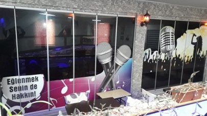 Giresun'da İsmail Yılmaz,  türkü evi işleten Şengül Yeşilkaya'yı kabloyla boğarak öldürdü