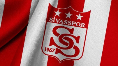 Sivasspor'un yeni teknik direktörü belli oldu. 15 yıl sonra geri döndü