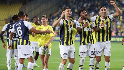 Fenerbahçe'de sürpriz gelişme: Yıldız futbolcu kadroya alındı!