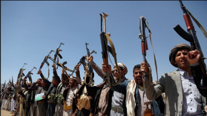 ABD ve İngiltere'nin Yemen'e  düzenlediği saldırıda 5 Husi üyesi öldü!